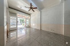 ⭐鳳山前鎮|邊間好格局|正四樓|五套房|增建滿透天