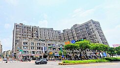 內壢前站輕齡高投報超值1+1房