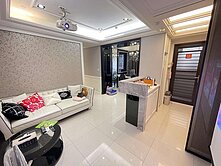 ★曉娟推薦★桃園站前樸麗精美2+1房車