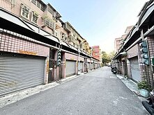 ⭐新楠家樂福旁公園宅⭐楠梓土庫雙主臥車庫透天