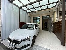 東勢本街｜全新完工門前停車別墅｜鄰近全聯採買超方便