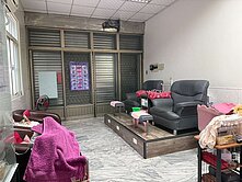 金獅湖商圈三角窗邊間翻新收租六套房透店