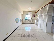  天天新市場/鼎中商圈/城揚京品集/兩房平車