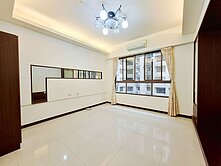 🍎當代City邊間三房 附車位⭐家樂福商圈