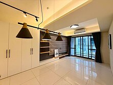 信實恬🍭中國醫ＢＯＴ旁❗️七月沐樂三房平車精裝戶