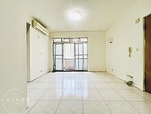 頂溪捷運●邊間三面採光3樓●大2房雙衛