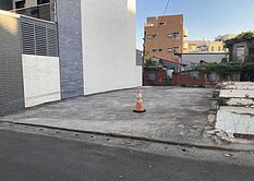 獨家-岡山|87期重劃區旁|前後臨路|方正美建地