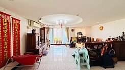 震撼實價登錄樓中樓採光王四房三衛平面車位