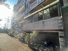 桃園楊梅大鎮溫馨超低總價有天有地透天別墅