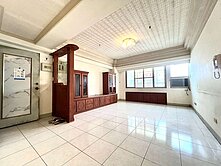 R15捷運站/企業主起家厝/大四房車位(專約承辦)