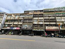 🎀中和秀朗橋捷運旁,  2房, 出價可談🎀