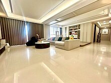 專簽十一期硯山行雙主臥3改2室內63坪雙平面車位