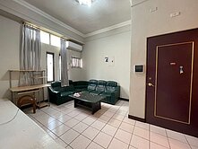 近迴龍捷運站~頂樓有增建✨低總價工業華夏✨