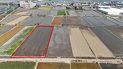 南靖糖廠近嘉鹿公路方正農地