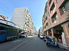 專員最便宜！崇德松竹昌平商圈６房別墅騎樓門口停車