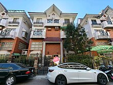 客廳挑高/庭園邊間雙車別墅