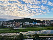 學區生活圈｜獨家冠倫河景頂樓三房｜同心圓泓毅