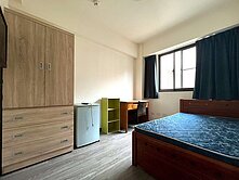 邊間採光明亮收租8間透套(開價低於實登)