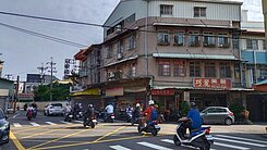 加工區北門雙店面3車位角間透店