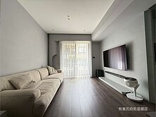 中西區皇龍建設✨質感二改一房有車位｜侘寂風設計