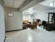 衛武營D型國宅次高樓層優質美3房