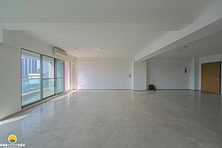 巨蛋首排💡鼎宇全新三衛浴子母平車謙邸