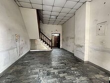 鳳山車站商圈臨20米路騎樓式店住辦+車位