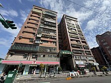 孩子王電梯三房｜低公設低管理費｜小學在家門口