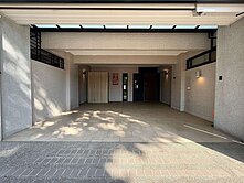 曉玫呂🙋‍♀️漢民商圈屋齡輕公園首排漂亮雙車墅