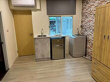 🩵😎  稀有釋出頂加高收租三房廳  😎🩵