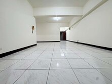 小港泛美大鎮高樓層超大四房＋車位