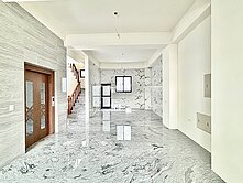 全新大面寬電梯別墅｜近太平產業園區｜降價釋出