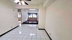 樂福獨家~樹孝商圈3房+平面車位