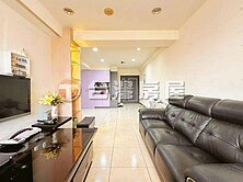 大慶稀有釋出｜雙鐵共構｜景觀大三房＋休旅車位 