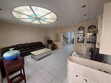 藍小櫻~大里立仁高中花園別墅地下室平面車位