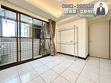 有玄關‼️高樓三房室內28坪附平車位找健豪✨