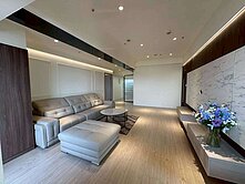 陽明國中前｜高樓層｜採光三房