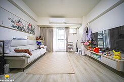 建工商圈｜公園旁｜輕奢百萬裝潢三房平車