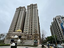 A7站文青麗寶三角窗金店面