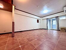 邦尼🌼文心中清捷運｜大三房坡道平車（可停雙車）