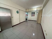 近雙捷運三重站21歲公寓3樓