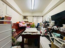 小徐專簽潭子榮興商圈室內近30坪三房平面車位