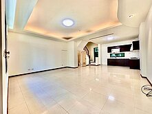 輕屋齡/雙車位/行情價/獨家