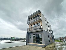 近國五全景落地窗電梯農舍