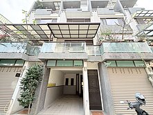 崇蘭國小 | 輕屋齡孝親4房車墅