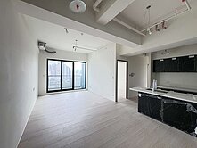 【喬立｜TIMELESS｜無限棟距】縣政4房平車