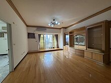 景觀大四房雙平車-近科工館輕軌.台鐵站