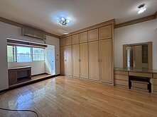 建工近科工館輕軌稀有雙平車景觀大四房