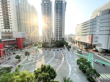 青埔Iris🐟SOGO海華商圈｜宮廷樂章美4房車