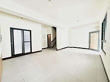 仁武商圈核心機能｜稀有大地坪面寬三車墅